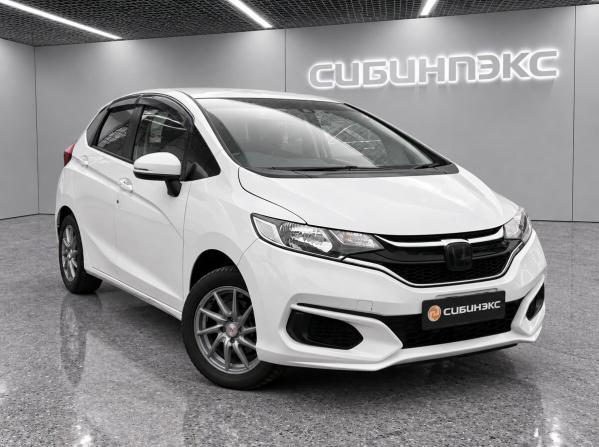 Honda Fit III Рестайлинг с пробегом 2019 года, цена 1 219 000 рублей, 82000 км, хэтчбек, Автокод Объявления