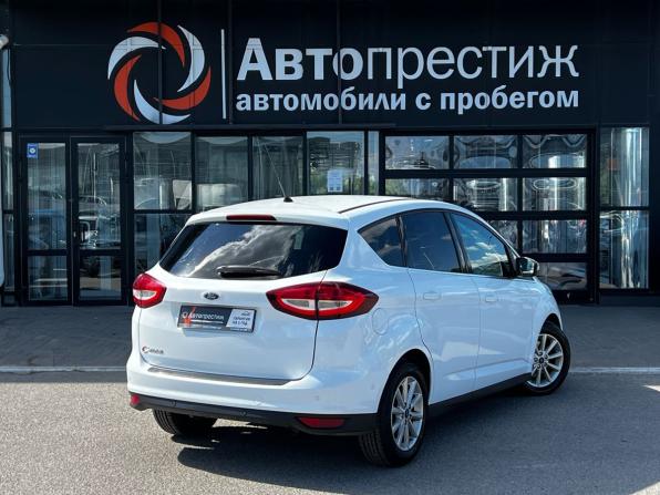 Ford C-MAX II Рестайлинг с пробегом 2016 года, цена 1 037 000 рублей, 163711 км, компактвэн, Автокод Объявления