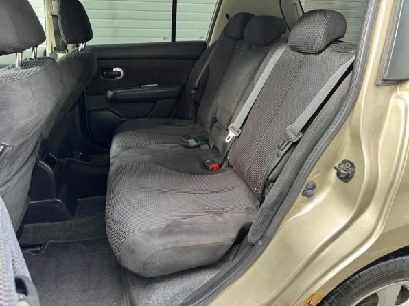 Nissan Tiida I Рестайлинг с пробегом 2010 года, цена 569 000 рублей, 179165 км, хэтчбек, Автокод Объявления