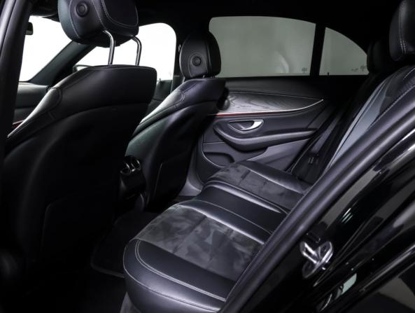 Mercedes-Benz E-Класс V (W213 S213 C238) с пробегом 2018 года, цена 3 189 000 рублей, 131462 км, седан, Автокод Объявления