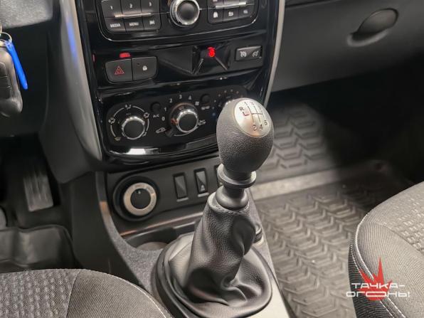 Nissan Terrano III (D10) с пробегом 2017 года, цена 1 378 000 рублей, 110000 км, внедорожник, Автокод Объявления