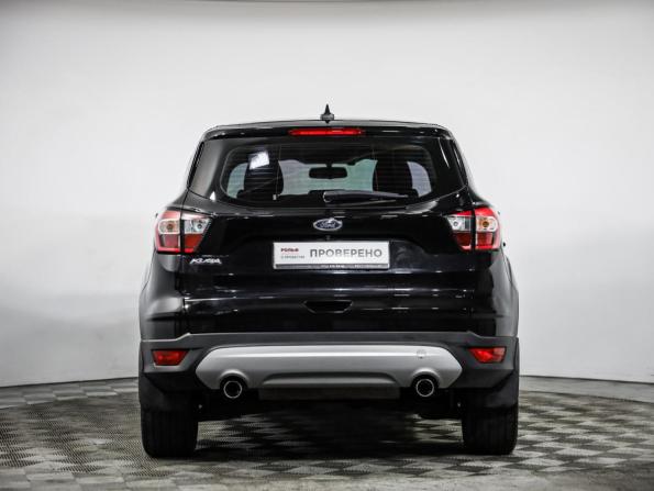 Ford Kuga II Рестайлинг с пробегом 2018 года, цена 1 899 000 рублей, 60796 км, внедорожник, Автокод Объявления