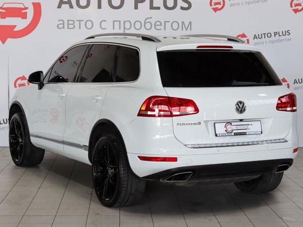Volkswagen Touareg II с пробегом 2013 года, цена 1 920 000 рублей, 183000 км, внедорожник, Автокод Объявления