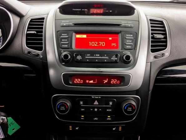 Kia Sorento II Рестайлинг с пробегом 2018 года, цена 2 095 000 рублей, 100825 км, внедорожник, Автокод Объявления
