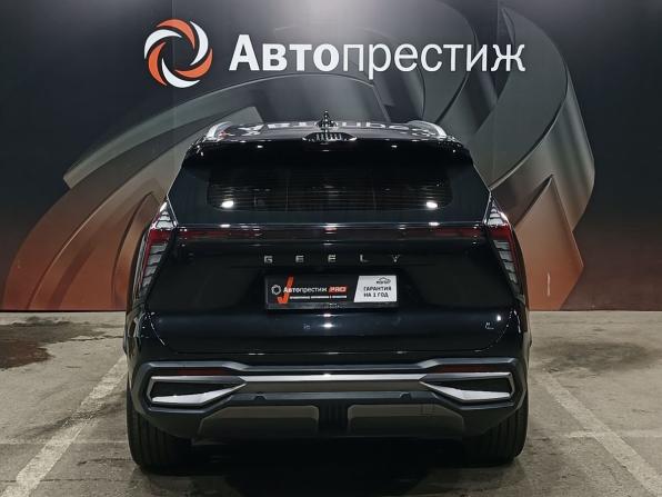 Geely Atlas II с пробегом 2024 года, цена 2 345 000 рублей, 51000 км, внедорожник, Автокод Объявления