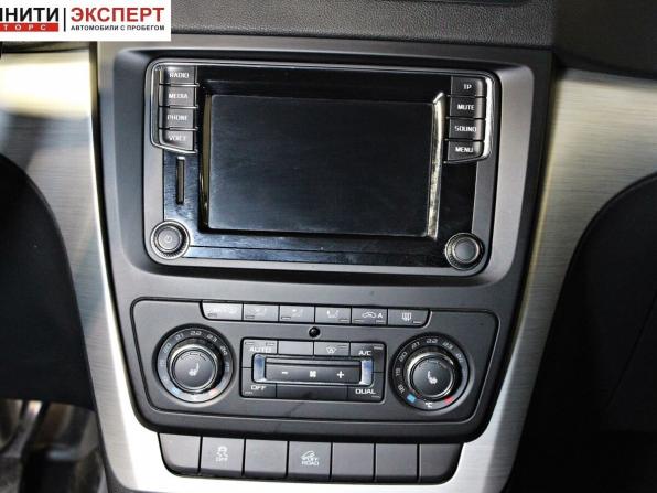 Skoda Yeti I Рестайлинг с пробегом 2016 года, цена 1 247 000 рублей, 246135 км, внедорожник, Автокод Объявления
