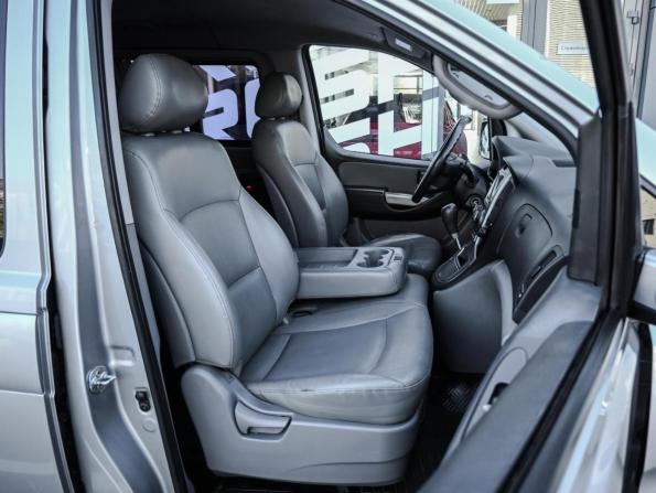 Hyundai Grand Starex I с пробегом 2013 года, цена 1 719 000 рублей, 274584 км, минивэн, Автокод Объявления