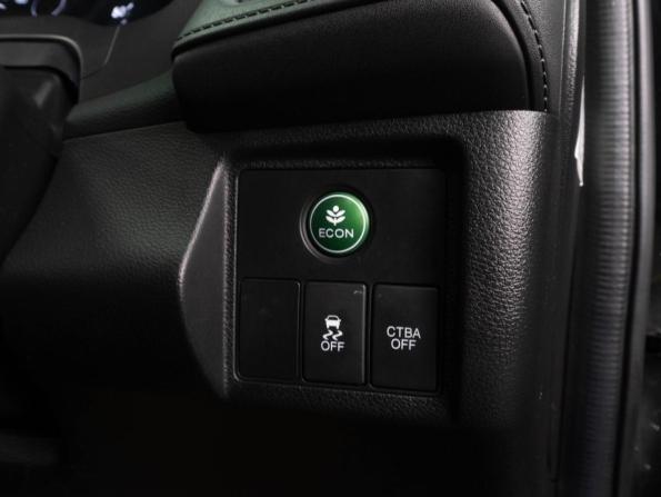 Honda Vezel I с пробегом 2014 года, цена 1 499 000 рублей, 127011 км, внедорожник, Автокод Объявления
