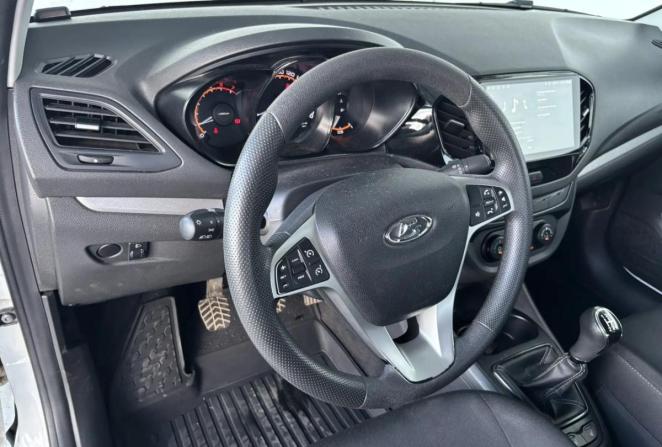 Lada (ВАЗ) Vesta I с пробегом 2021 года, цена 885 000 рублей, 93390 км, седан, Автокод Объявления