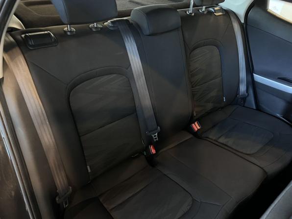 Kia Ceed II с пробегом 2014 года, цена 1 050 000 рублей, 138873 км, хэтчбек, Автокод Объявления