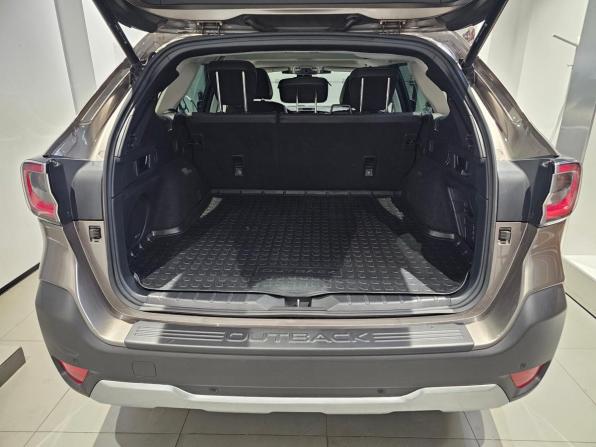 Subaru Outback VI с пробегом 2021 года, цена 4 299 000 рублей, 58631 км, универсал, Автокод Объявления