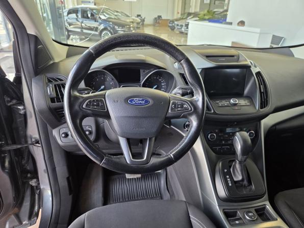 Ford Kuga II Рестайлинг с пробегом 2017 года, цена 1 475 000 рублей, 195442 км, внедорожник, Автокод Объявления