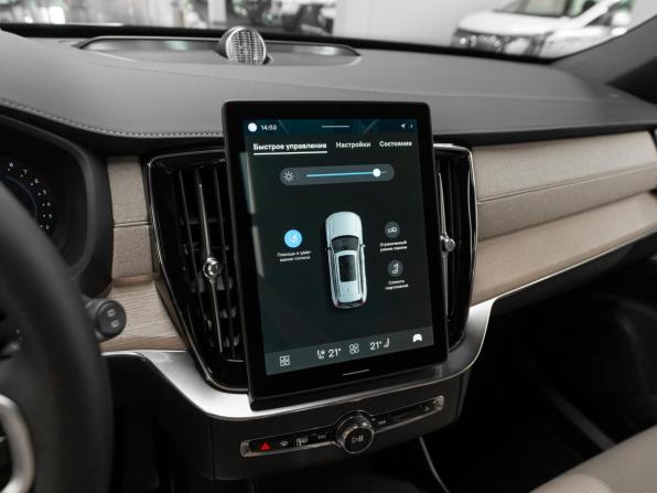 Volvo XC90 II Рестайлинг 2 с пробегом 2025 года, цена 9 950 000 рублей, 30 км, внедорожник, Автокод Объявления