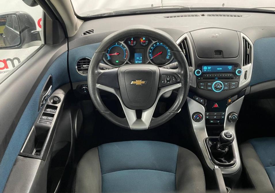 Chevrolet Cruze I Рестайлинг Санкт-Петербург  - изображение 11