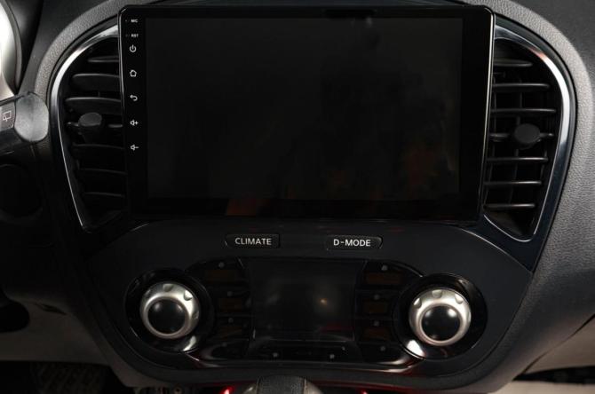 Nissan Juke I с пробегом 2013 года, цена 1 059 000 рублей, 168000 км, внедорожник, Автокод Объявления