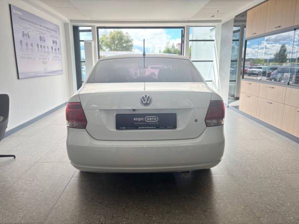 Volkswagen Polo V с пробегом 2015 года, цена 765 000 рублей, 184230 км, седан, Автокод Объявления