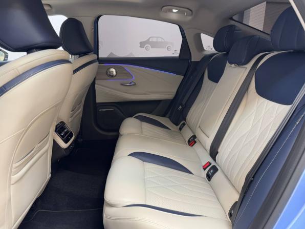 Chery Arrizo 8 с пробегом 2024 года, цена 2 229 000 рублей, 13047 км, седан, Автокод Объявления