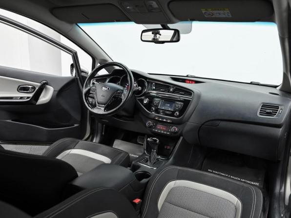 Kia Ceed II Рестайлинг с пробегом 2016 года, цена 1 199 000 рублей, 179000 км, универсал, Автокод Объявления