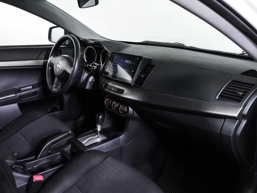 Mitsubishi Lancer X Рестайлинг Москва  - изображение 11