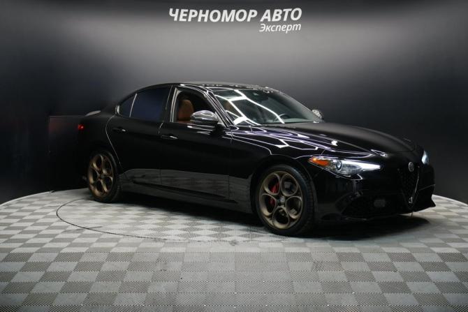 Alfa Romeo Giulia II (952) Рестайлинг с пробегом 2020 года, цена 3 550 000 рублей, 20000 км, седан, Автокод Объявления