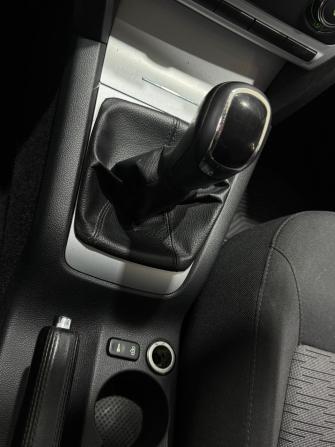 Skoda Octavia II (A5) Рестайлинг с пробегом 2011 года, цена 650 000 рублей, 272455 км, лифтбек, Автокод Объявления