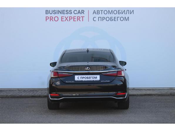 Lexus ES VII с пробегом 2019 года, цена 3 390 000 рублей, 106524 км, седан, Автокод Объявления