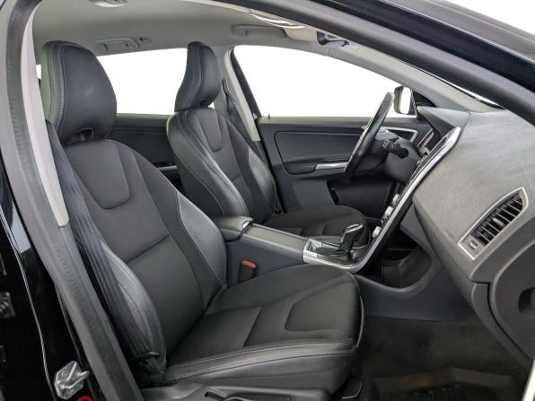 Volvo XC60 I Рестайлинг с пробегом 2015 года, цена 2 700 000 рублей, 93499 км, внедорожник, Автокод Объявления