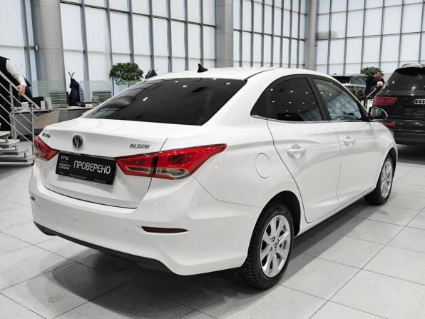 Changan Alsvin с пробегом 2024 года, цена 1 099 000 рублей, 38088 км, седан, Автокод Объявления