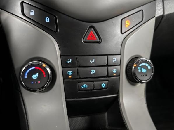 Chevrolet Cruze I с пробегом 2012 года, цена 599 000 рублей, 260933 км, седан, Автокод Объявления