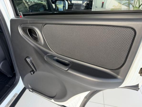Lada (ВАЗ) Niva Travel I с пробегом 2023 года, цена 1 290 000 рублей, 16540 км, внедорожник, Автокод Объявления