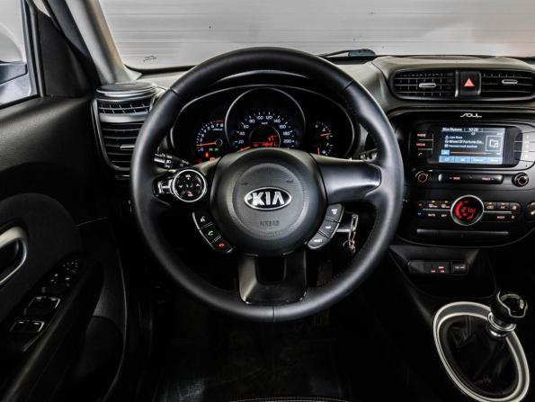 Kia Soul II Рестайлинг с пробегом 2017 года, цена 1 249 000 рублей, 140421 км, хэтчбек, Автокод Объявления