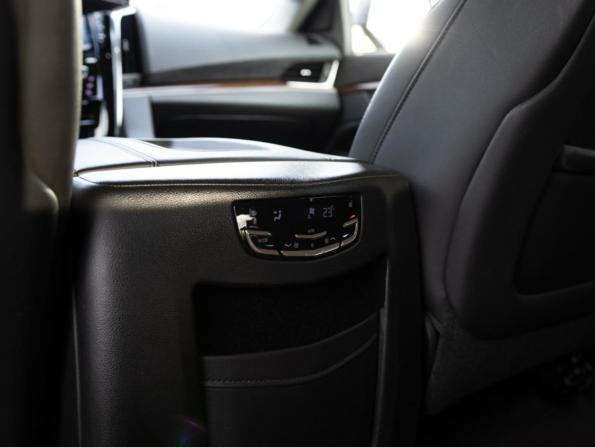Cadillac Escalade IV с пробегом 2017 года, цена 4 899 000 рублей, 116287 км, внедорожник, Автокод Объявления