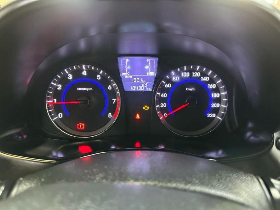 Hyundai Solaris I Рестайлинг Набережные Челны  - изображение 10
