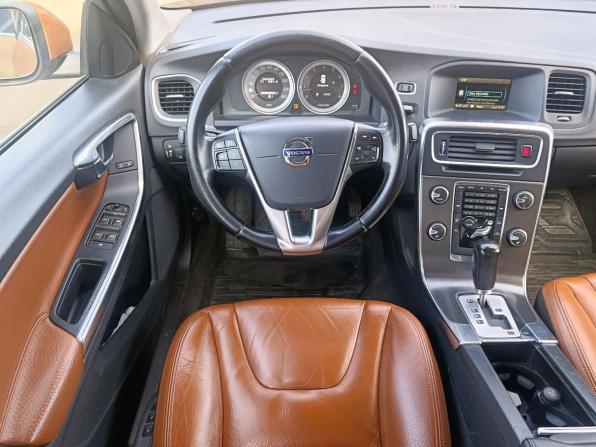 Volvo S60 II с пробегом 2012 года, цена 1 019 000 рублей, 207000 км, седан, Автокод Объявления