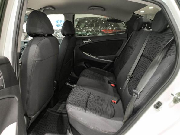 Hyundai Solaris I Рестайлинг с пробегом 2015 года, цена 1 220 000 рублей, 101090 км, седан, Автокод Объявления