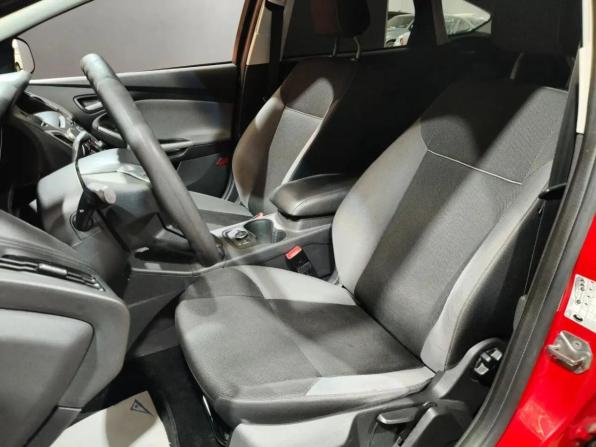Ford Focus III с пробегом 2012 года, цена 660 000 рублей, 246690 км, хэтчбек, Автокод Объявления