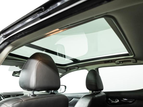 Nissan Qashqai II с пробегом 2018 года, цена 1 679 700 рублей, 145513 км, внедорожник, Автокод Объявления