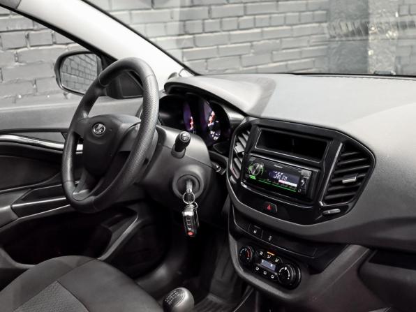 Lada (ВАЗ) Vesta I с пробегом 2021 года, цена 995 000 рублей, 76224 км, седан, Автокод Объявления