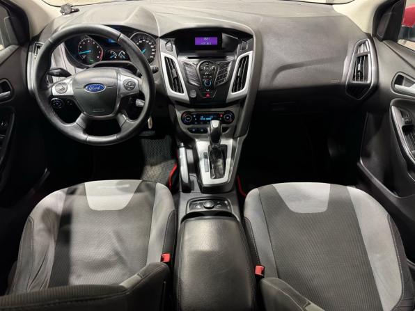Ford Focus III с пробегом 2012 года, цена 570 000 рублей, 262229 км, хэтчбек, Автокод Объявления