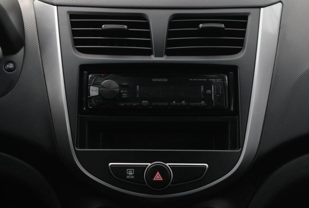 Hyundai Solaris I Рестайлинг Саратов  - изображение 22
