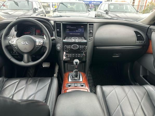 Infiniti FX II (S51) Рестайлинг с пробегом 2011 года, цена 1 980 000 рублей, 135248 км, внедорожник, Автокод Объявления