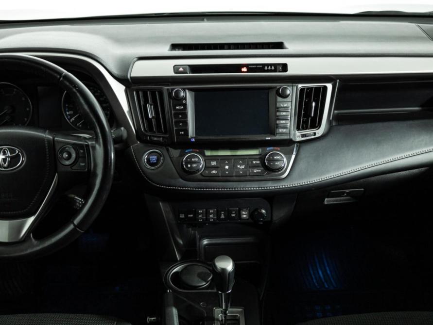 Toyota RAV4 IV (XA40) Рестайлинг Санкт-Петербург  - изображение 15