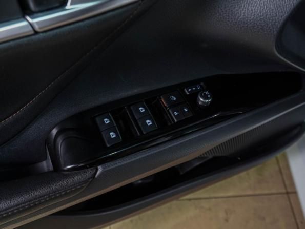 Toyota Camry VIII (XV70) с пробегом 2019 года, цена 2 349 000 рублей, 172729 км, седан, Автокод Объявления