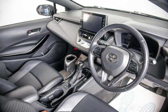 Toyota Corolla XII (E210) с пробегом 2020 года, цена 1 949 000 рублей, 63714 км, универсал, Автокод Объявления