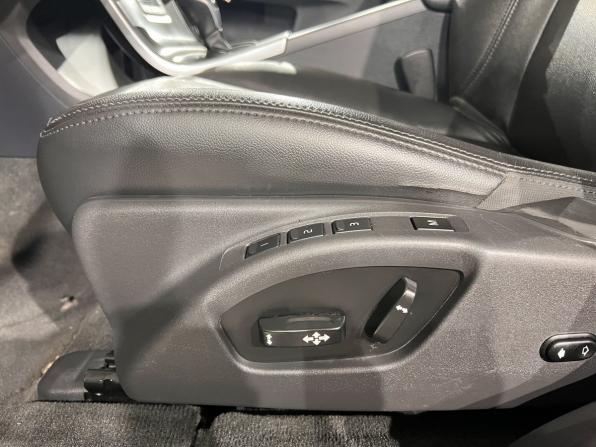 Volvo XC60 I Рестайлинг с пробегом 2015 года, цена 1 999 000 рублей, 211281 км, внедорожник, Автокод Объявления