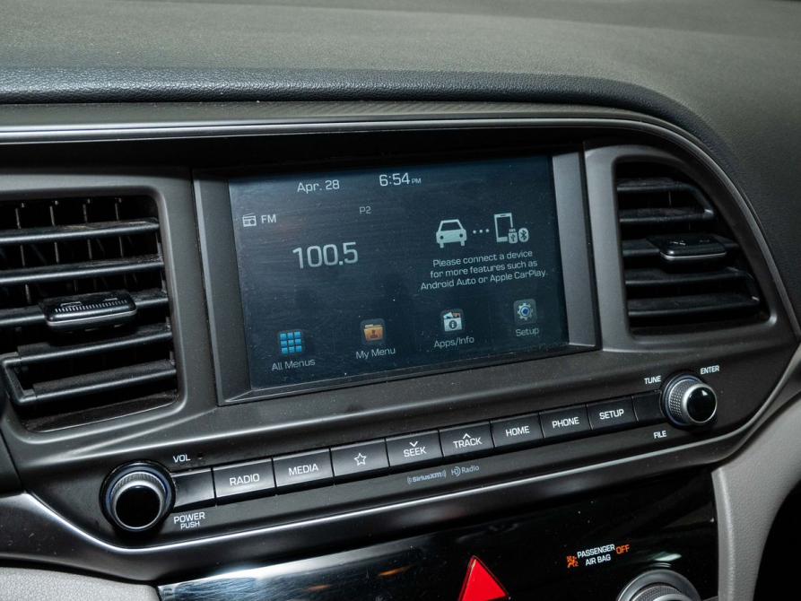 Hyundai Elantra VI (AD) Рестайлинг Казань  - изображение 10