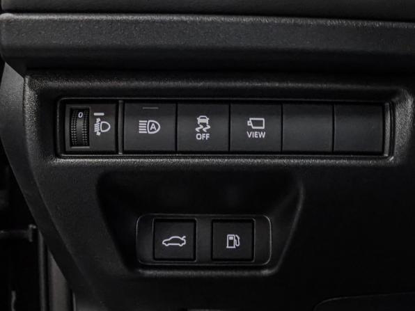 Toyota Camry IX (XV80) China Market с пробегом 2026 года, цена 3 999 000 рублей, 586 км, седан, Автокод Объявления