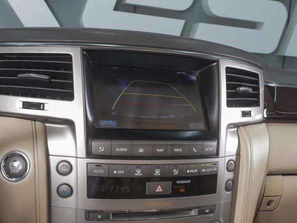 Lexus LX III Рестайлинг с пробегом 2013 года, цена 4 149 000 рублей, 317387 км, внедорожник, Автокод Объявления