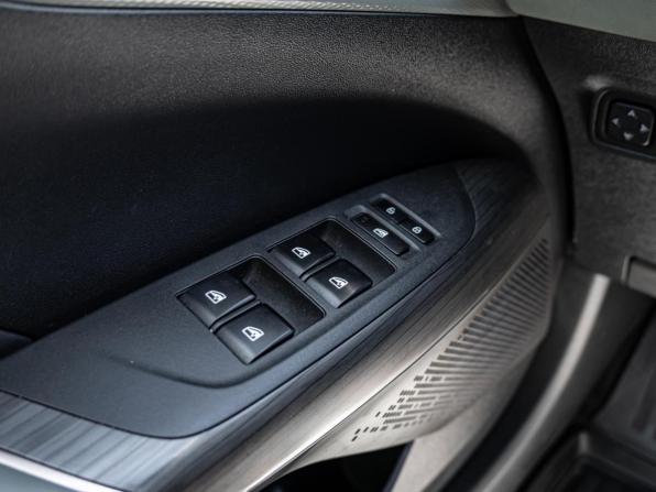 Changan Lamore с пробегом 2023 года, цена 1 999 000 рублей, 40362 км, седан, Автокод Объявления
