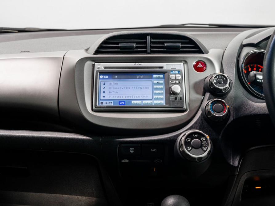Honda Fit II Чита  - изображение 10